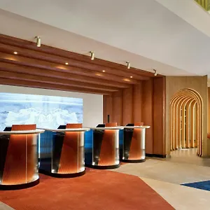 5* Отель Montcalm East, Autograph Collection